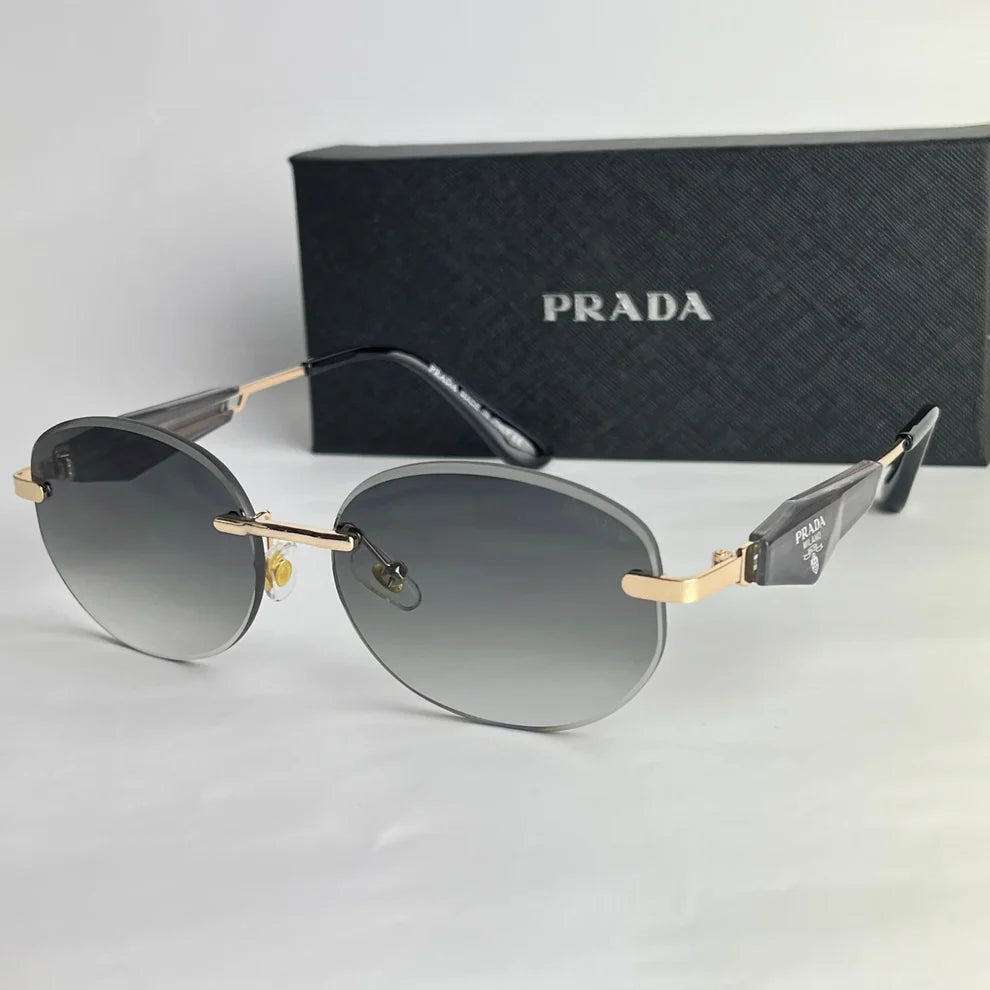Prada P04