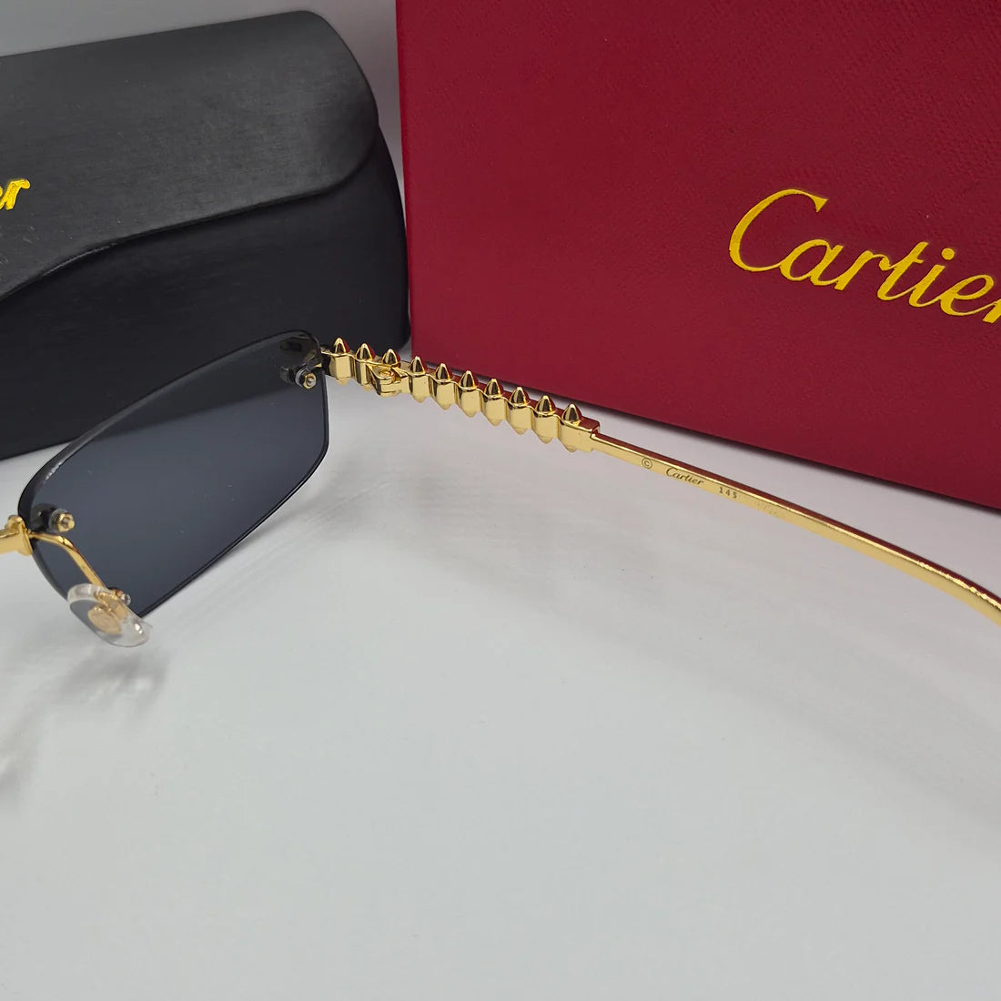CARTIER CLASH CT0544S doré noir