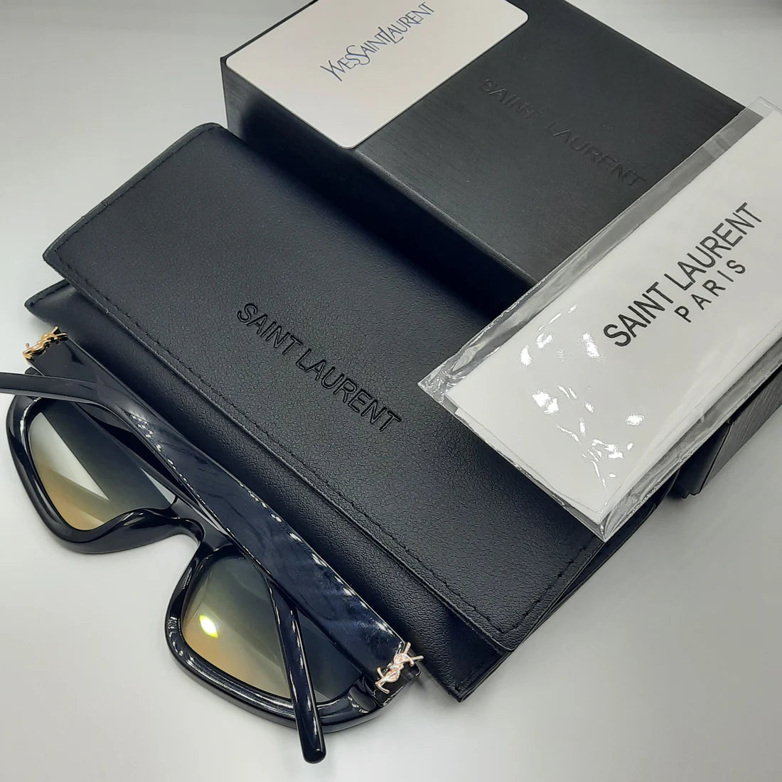 SAINT LAURENT SL M251 noir doré clair