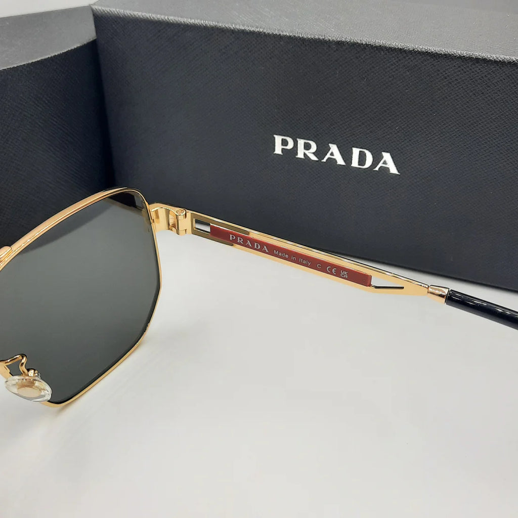 PRADA OPS51ZS rouge doré noir